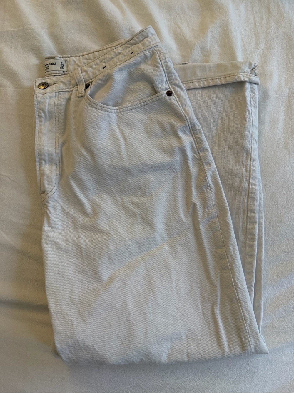 Abercrombie & Fitch White Boyfriend Jeans